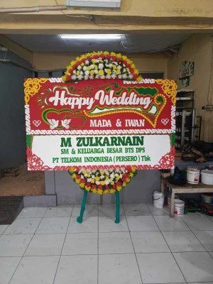 Papan Bunga di Pondok Jagung Timur
